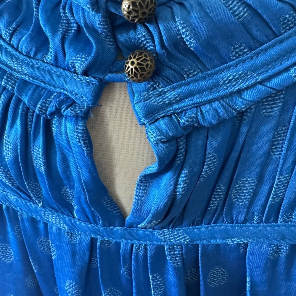 Anthropologie Maeve Blue Clovis Pleated Top Sleeveless Blouse - Picture 9 of 9